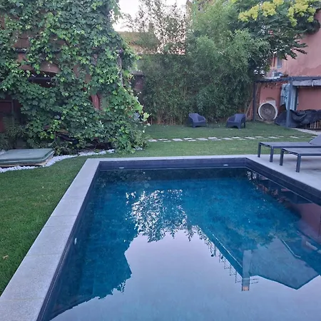 Lu Con Idromassaggio E Piscina Apartmán